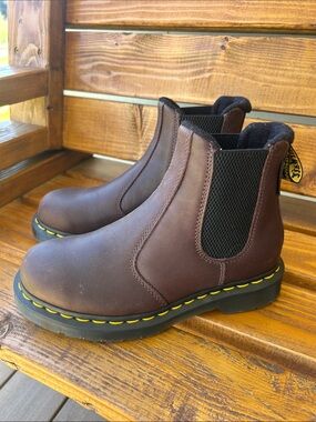 Doc Martens 2976 warm wair Chelsea boots brown size 6